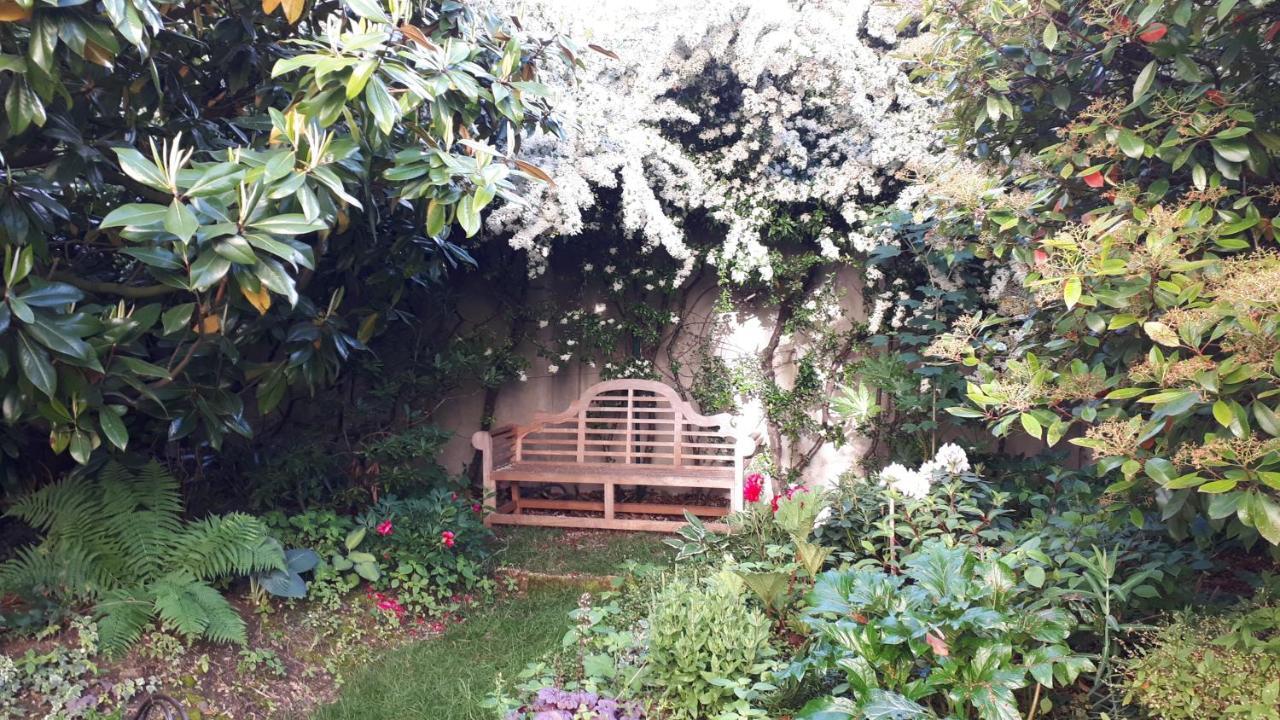 Villa Bon Accueil Neuilly-Plaisance Exterior photo
